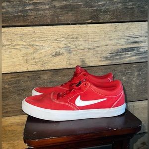 Nike SB charge canvas shoes SIZE:11